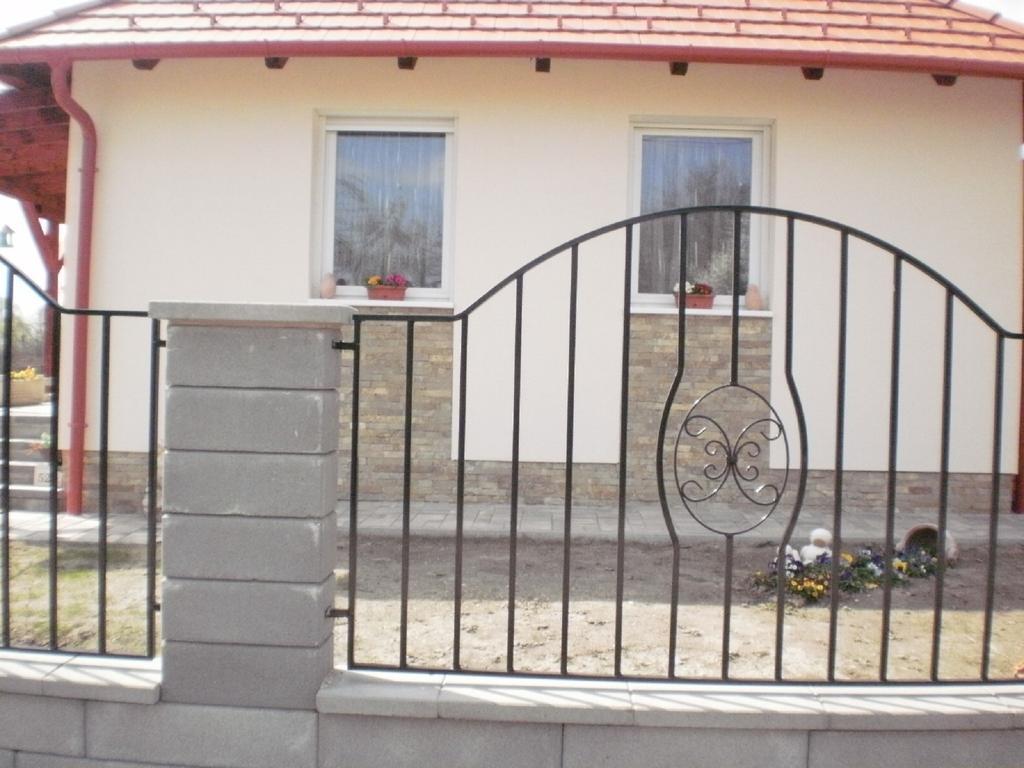 Molni Διαμέρισμα Balatonfůzfő Εξωτερικό φωτογραφία